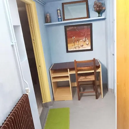 Maison Accueillante à Avec Jardin Privatif Montluçon