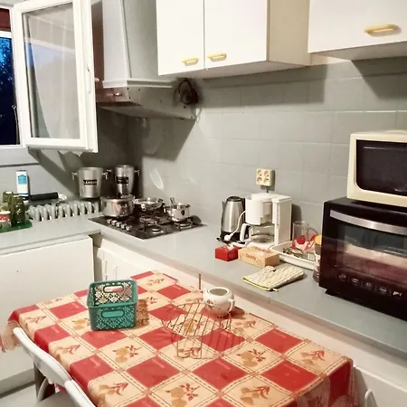 Maison Accueillante à Avec Jardin Privatif Hébergement de vacances Montluçon