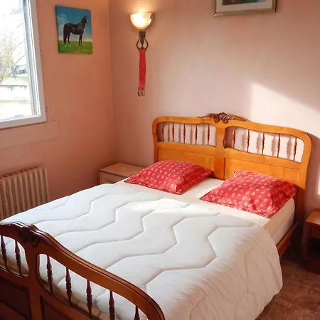Semesterbostad Maison Accueillante A Avec Jardin Privatif *