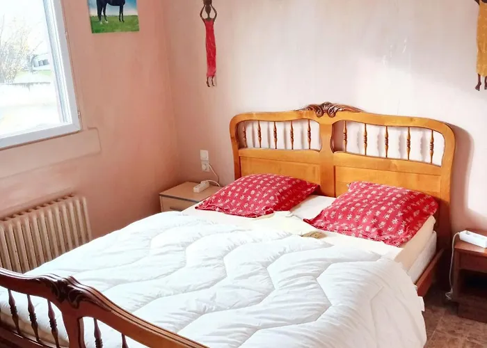 Holiday home Maison Accueillante A Avec Jardin Privatif *