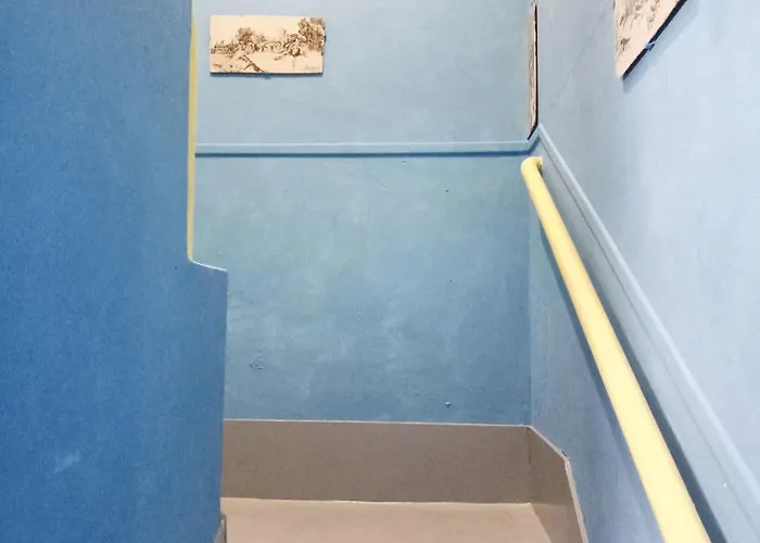 Holiday home Maison Accueillante A Avec Jardin Privatif Montlucon